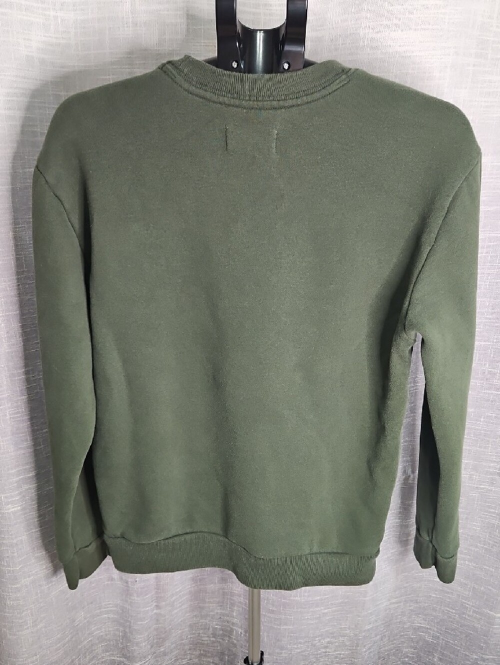 Hollister Olive Green "Los Angeles" Crewneck Sweatshirt - Picture 2 of 8